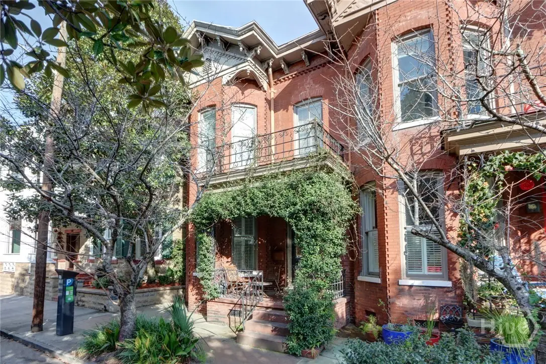 220 E State Street, Savannah, GA 31401 - #1
