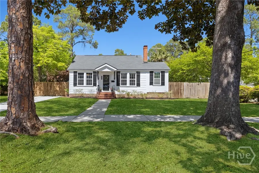626 E 58th Street, Savannah, GA 31405 - #2