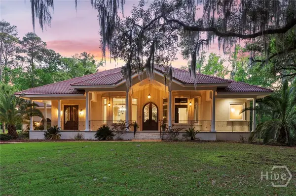 74 Myrtle Drive, Richmond Hill, GA 31324