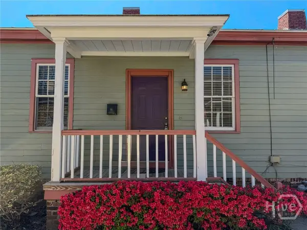 545 E Macon Street, Savannah, GA 31401