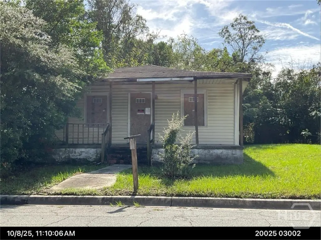 8 Burke Avenue, Savannah, GA 31408 - #1