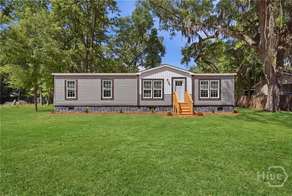 161 Cc Jones Street, Midway, GA 31320