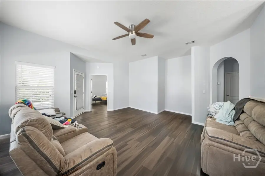 401 Barry Mccaffrey Boulevard #B1, Hinesville, GA 31313 - #3