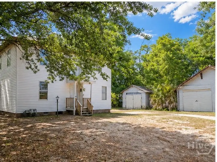 126 W 59th Street, Savannah, GA 31405 - #2