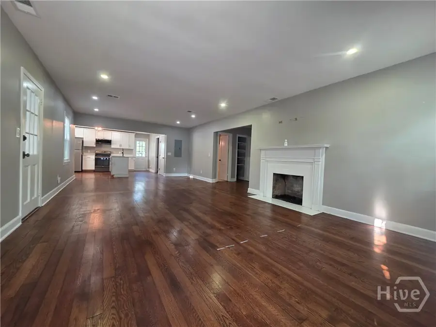 202 E 58 Street, Savannah, GA 31405 - #2