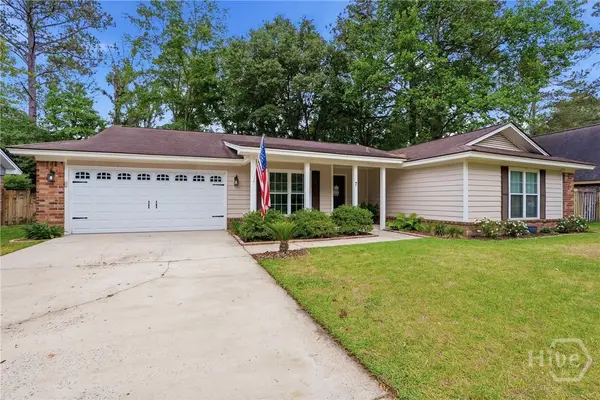 7 Goldfinch Court W, Savannah, GA 31419