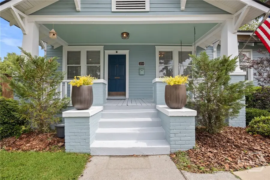 314 E 51st Street, Savannah, GA 31405 - #3