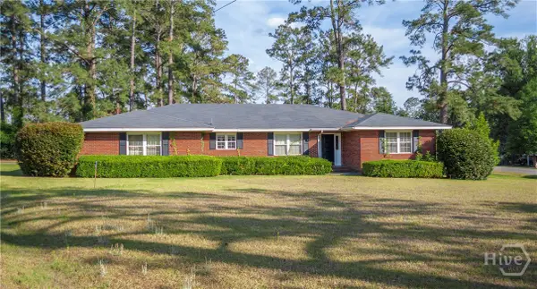105 Edgewood Road, Glennville, GA 30427