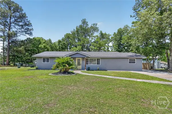 102 Burbank, Savannah, GA 31419