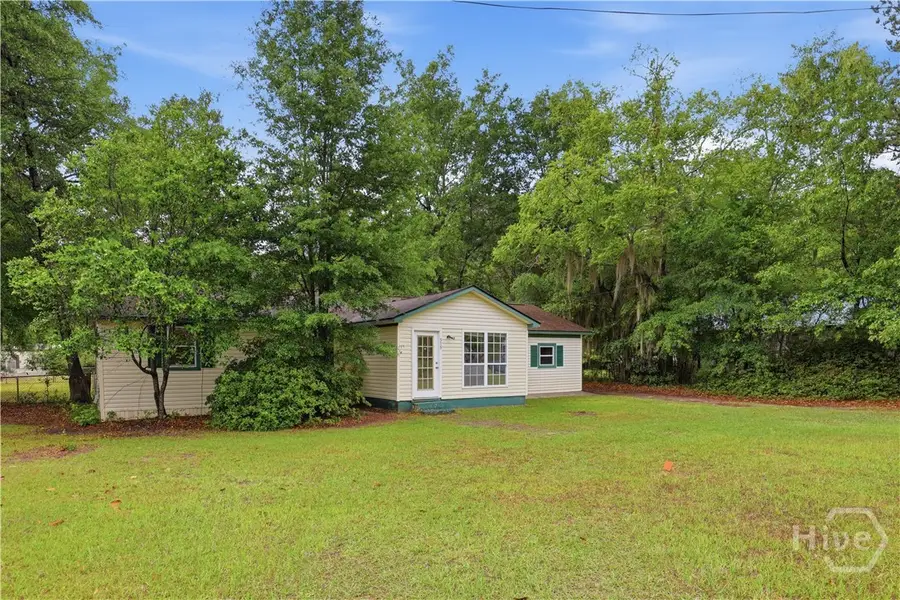 515 E 4th Street, Rincon, GA 31326 - #3