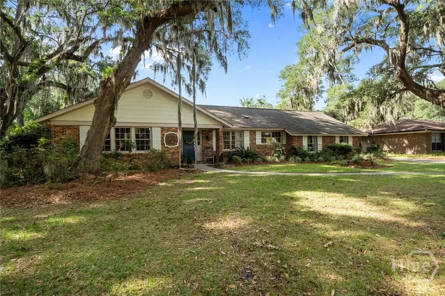 472 Strathy Hall Drive, Richmond Hill, GA 31324 - #2