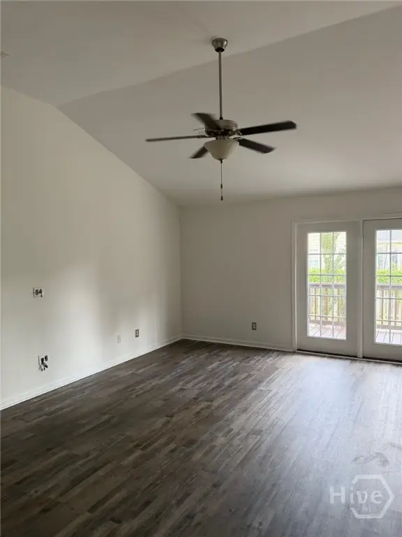 118 Grayson Avenue, Savannah, GA 31419 - #3