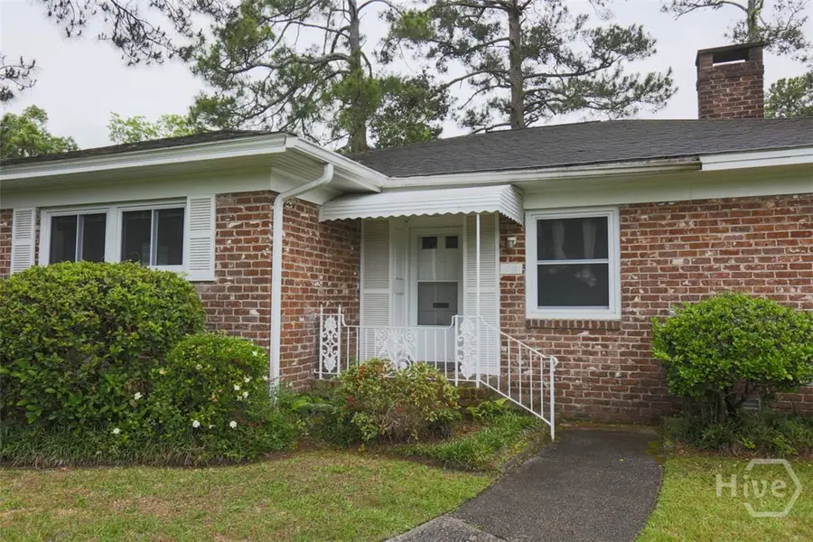 211 E 63rd Street, Savannah, GA 31405 - #2