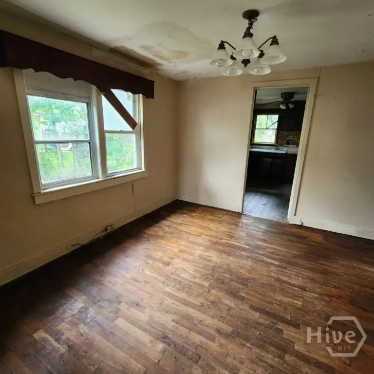 908 Bowden Street, Savannah, GA 31415 - #3