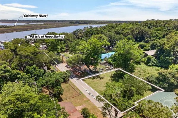 37 Rose Avenue, Savannah, GA 31406