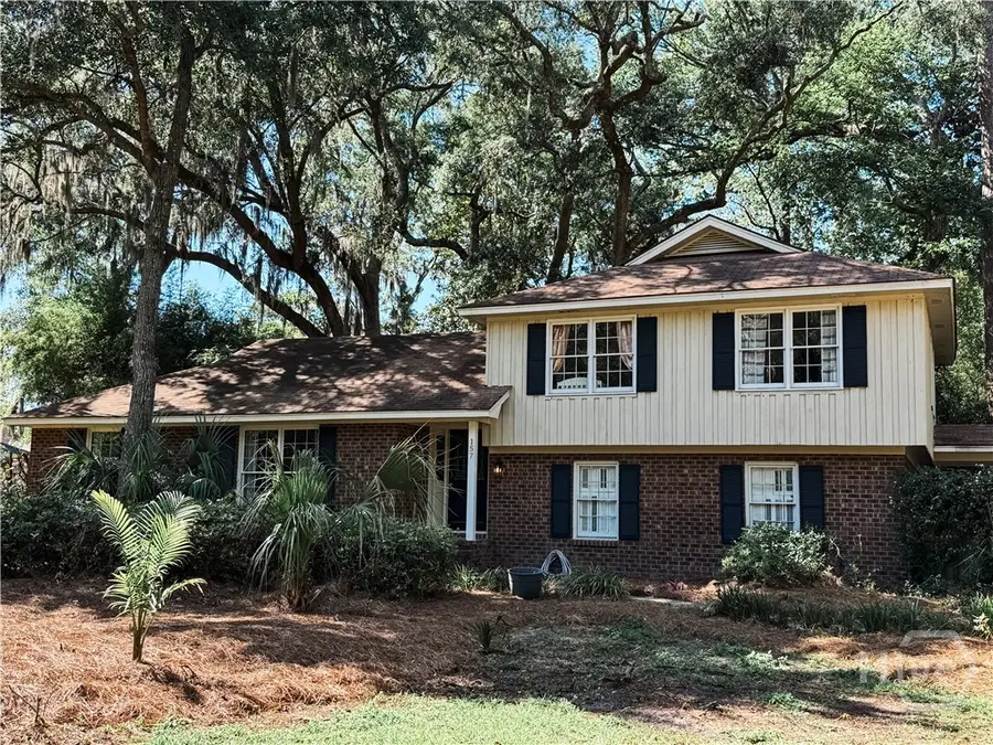 157 Hampshire Road, Savannah, GA 31410 - #2
