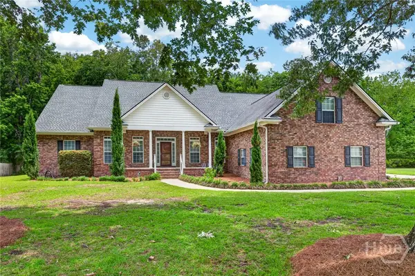 105 Maxwell Court, Richmond Hill, GA 31324