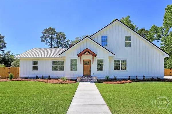 27 Pine Drive, Savannah, GA 31405