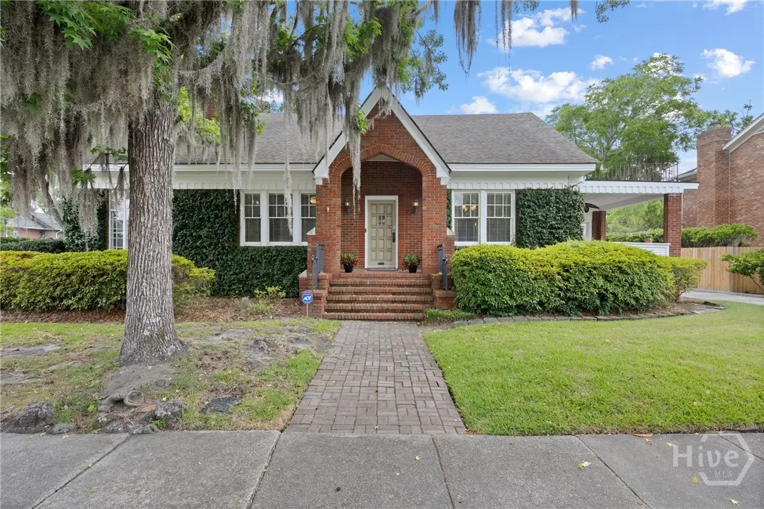 535 E 44th Street, Savannah, GA 31405 - #1