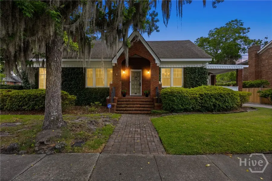 535 E 44th Street, Savannah, GA 31405 - #2
