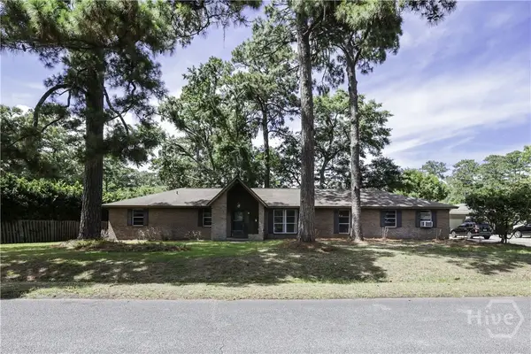 12 Jameswood Avenue, Savannah, GA 31406