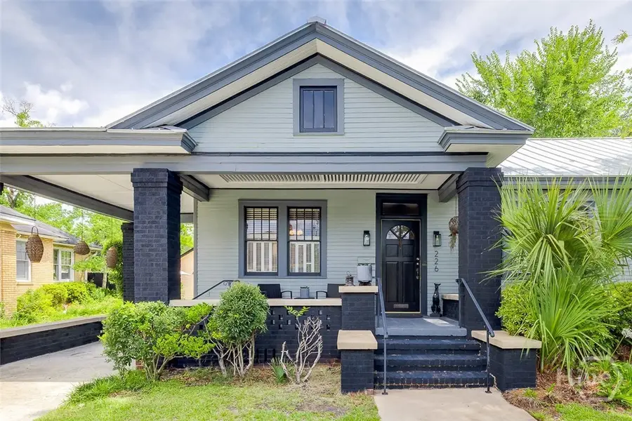 226 E 53rd Street, Savannah, GA 31405 - #3