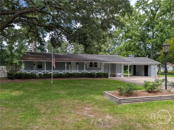 642 Island Drive, Midway, GA 31320
