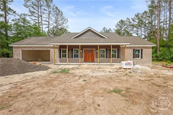 112 Dixie Drive, Springfield, GA 31329