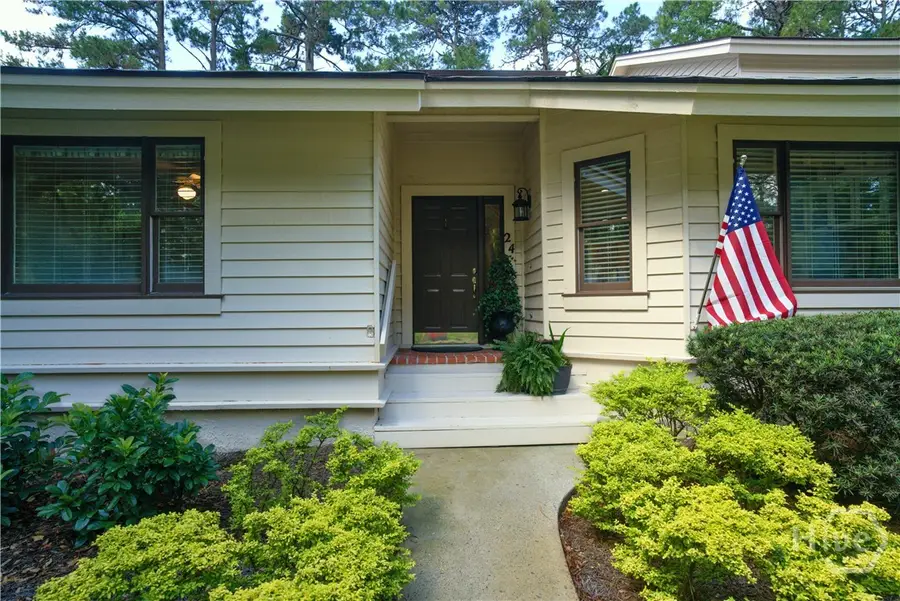 24 Franklin Creek Road N, Savannah, GA 31411 - #2