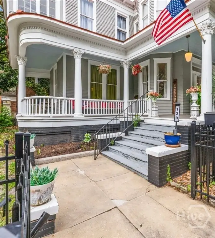 120 W 37th Street, Savannah, GA 31401 - #3