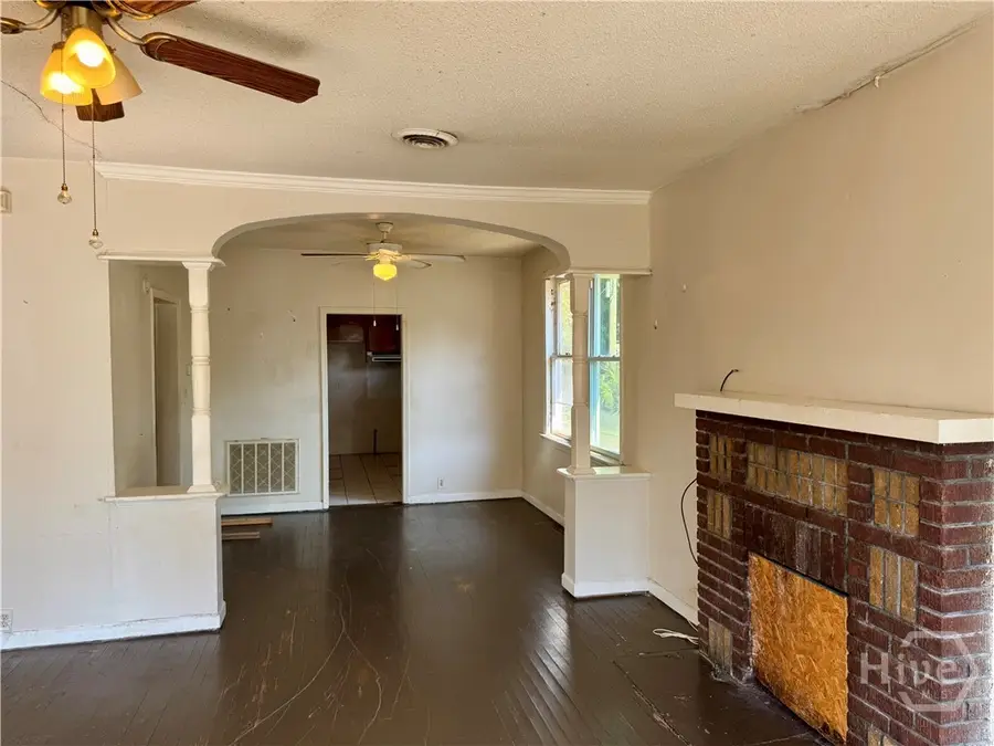 2913 Burroughs Street, Savannah, GA 31405 - #3