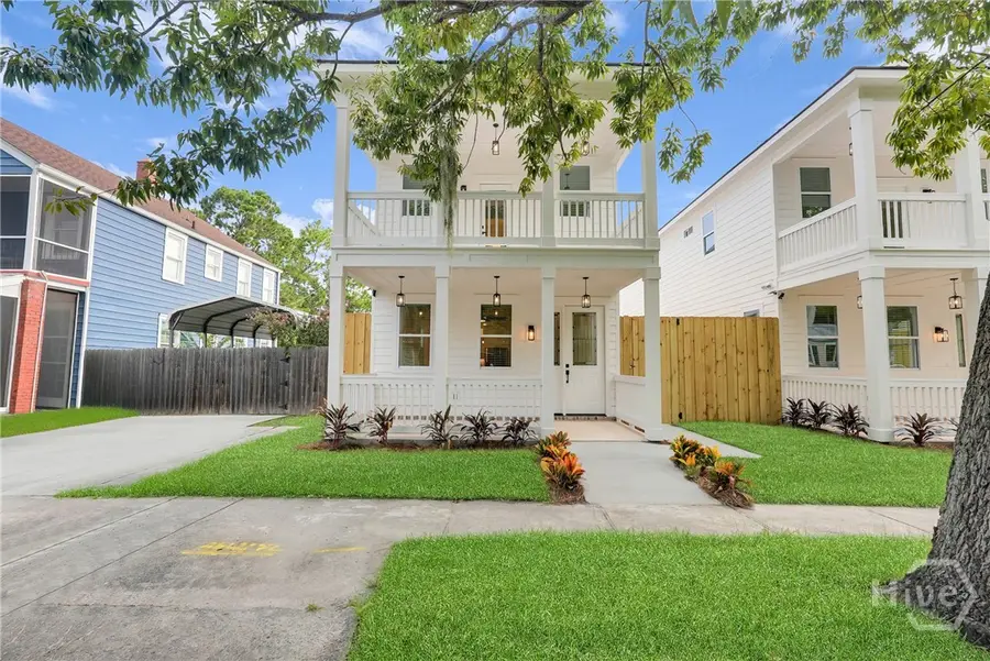 904 E 33rd Street, Savannah, GA 31401 - #2