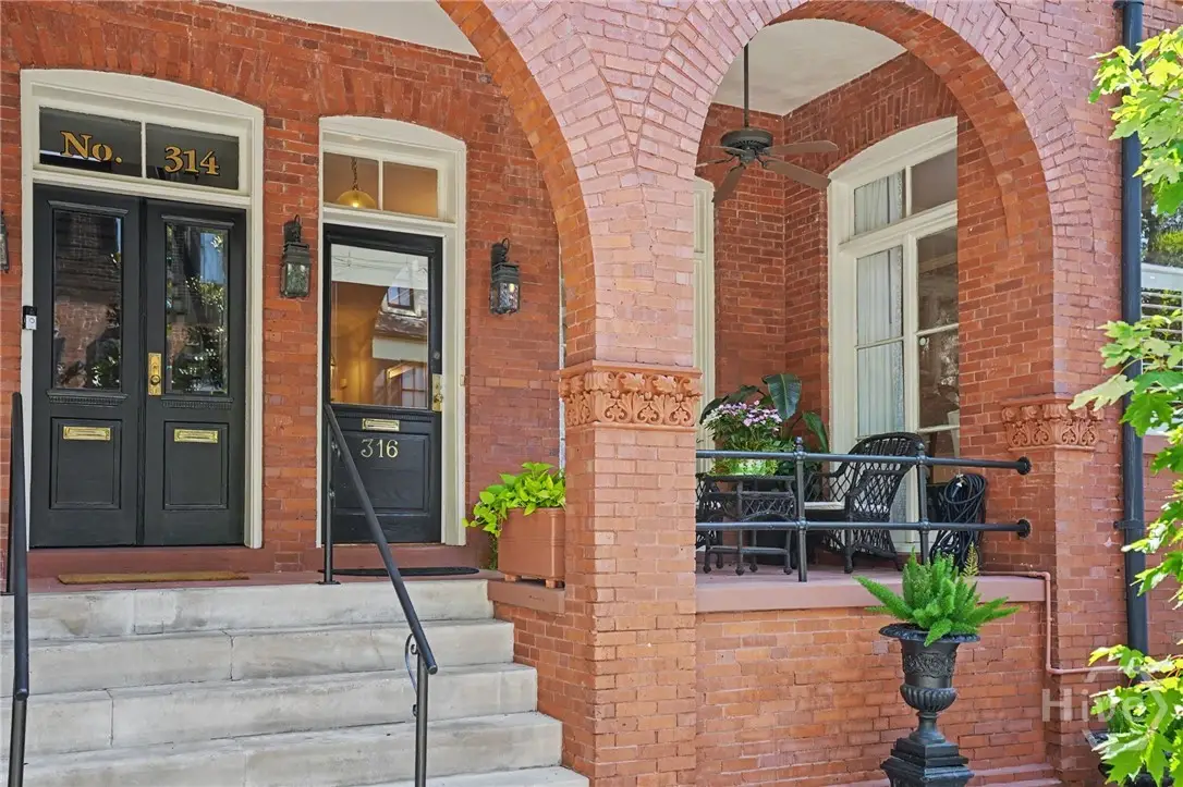 316 E Charlton Street, Savannah, GA 31401 - #1