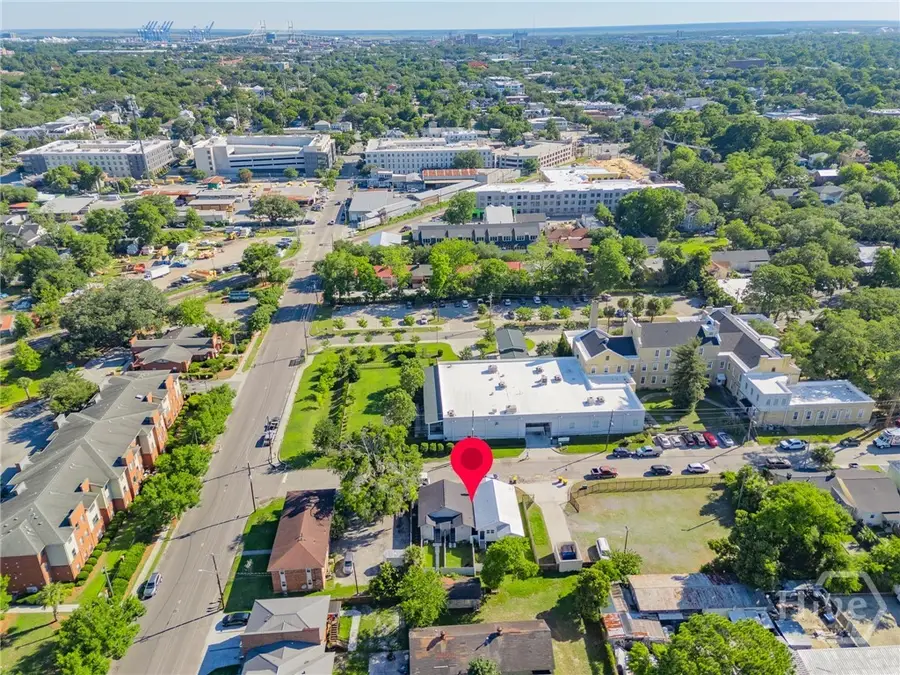 111 W 48th Street, Savannah, GA 31405 - #2