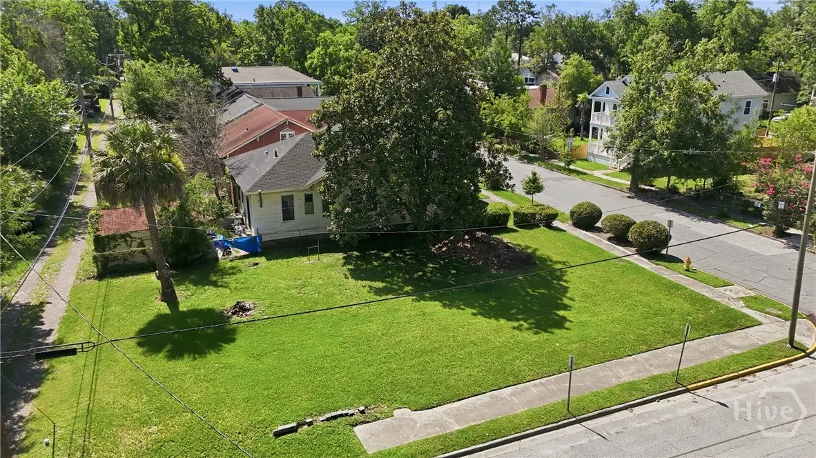 702 E 36th Street, Savannah, GA 31401 - #1