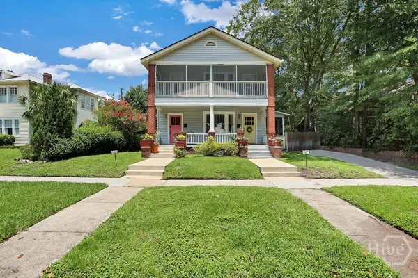 44 E 55th Street, Savannah, GA 31405