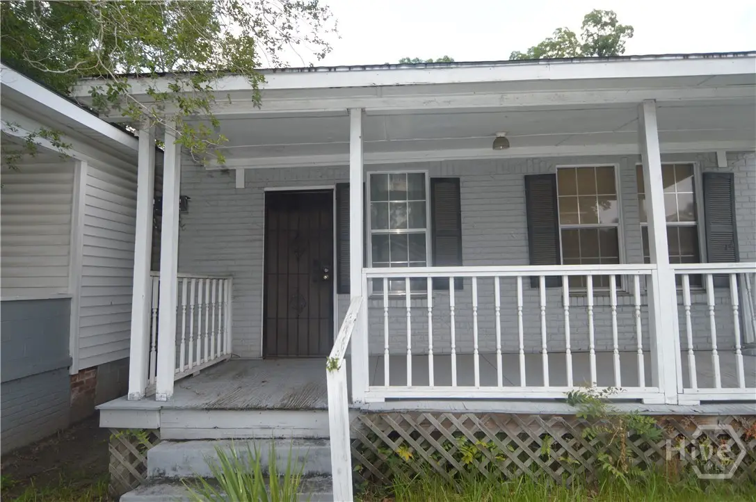 1010 W Victory Drive, Savannah, GA 31405 - #1