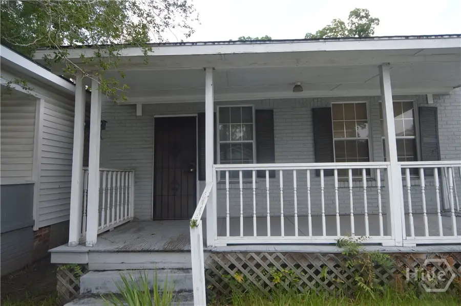 1010 W Victory Drive, Savannah, GA 31405 - #3