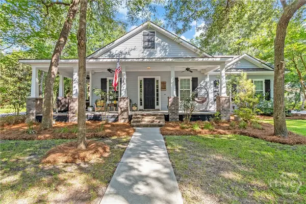 370 Blackjack Oak Drive W, Richmond Hill, GA 31324