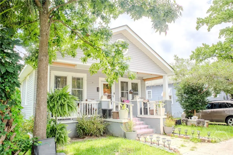 605 W 46th Street, Savannah, GA 31405 - #3
