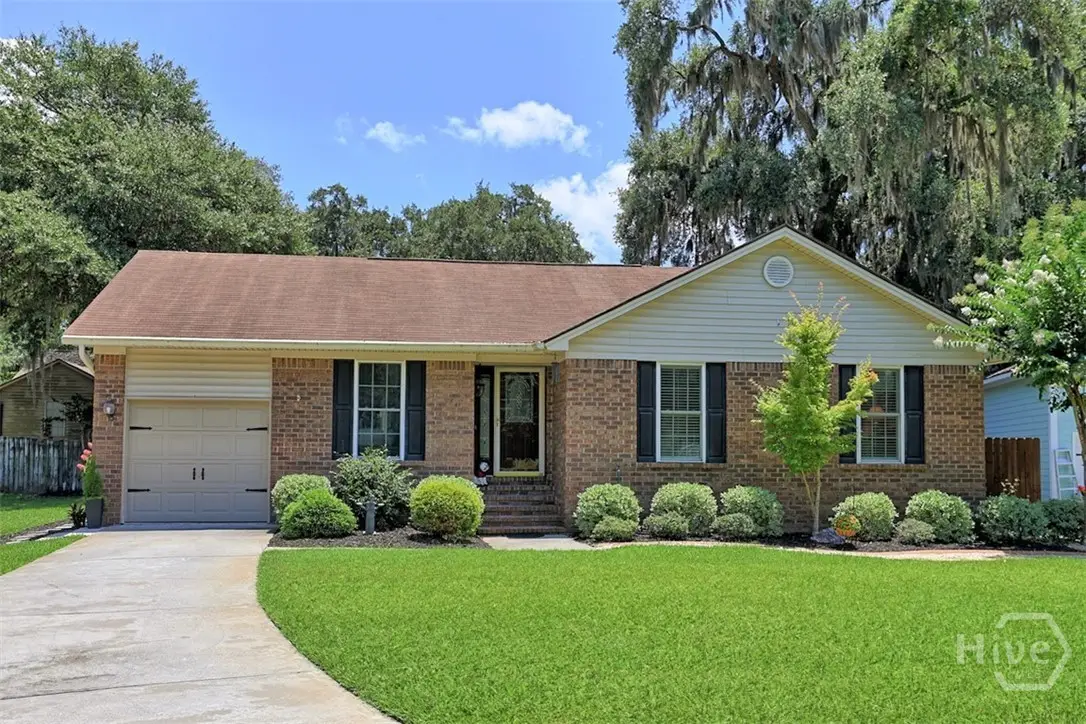 31 S Lake Drive, Savannah, GA 31410 - #1