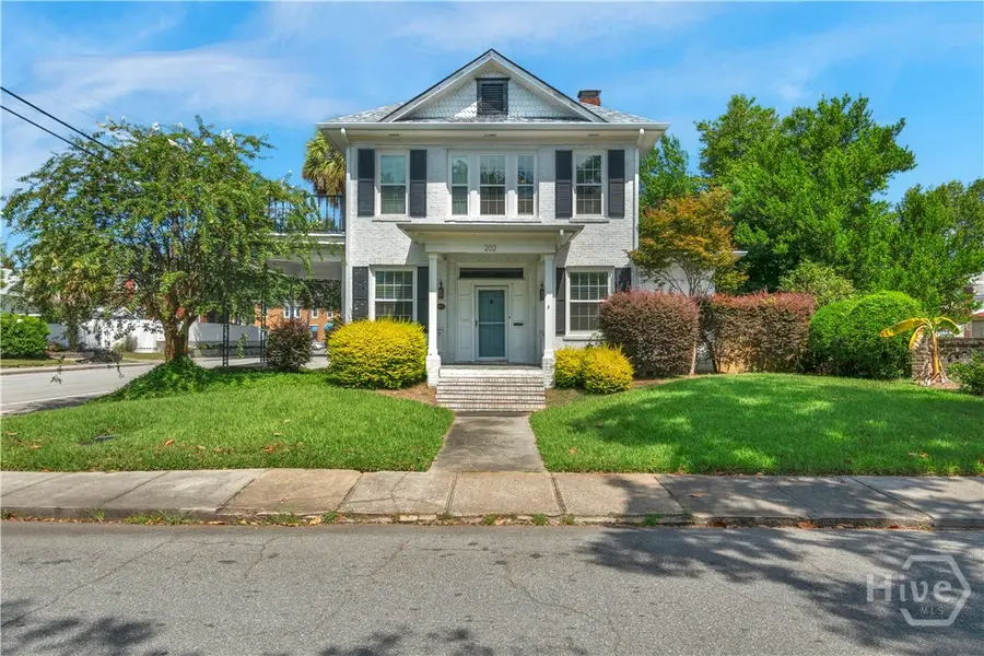 202 E 49th Street, Savannah, GA 31405 - #2
