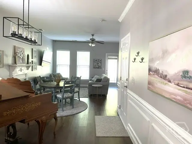 124 Chapel Lake S, Savannah, GA  - #2