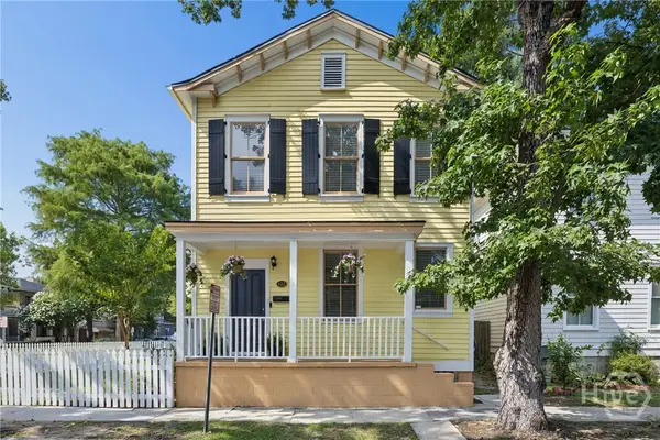 122 W 31st Street, Savannah, GA 31401