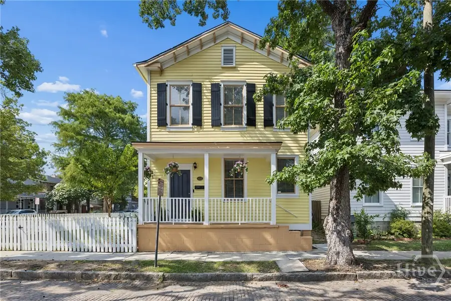 122 W 31st Street, Savannah, GA 31401 - #3