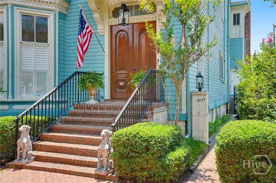 207 E Gwinnett Street, Savannah, GA 31401 - #2