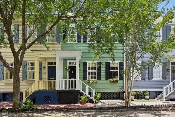 326 Price Street, Savannah, GA 31401