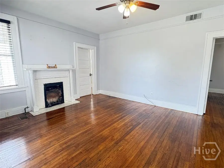 1111 E 35 Street, Savannah, GA 31404 - #3