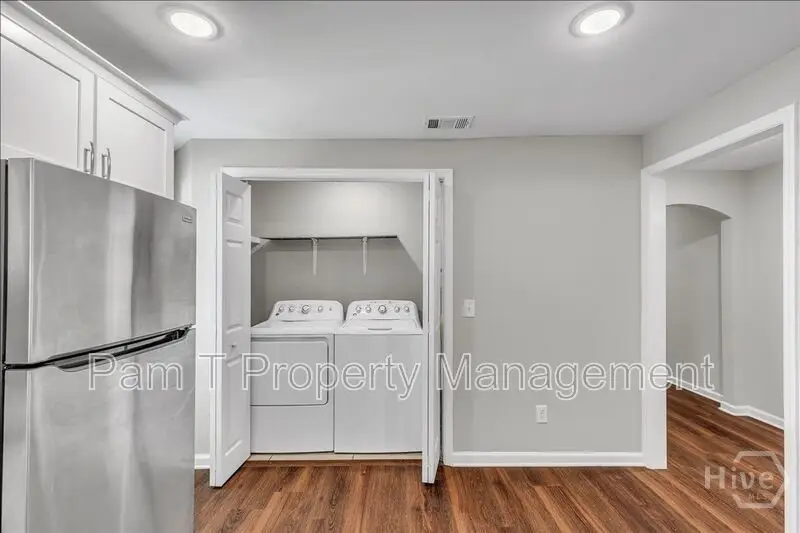 1024 W 39th Street, Savannah, GA 31415 - #2