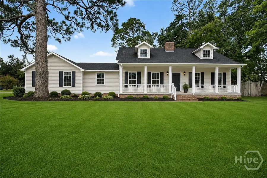 307 Glynn Street, Jesup, GA 31545 - #2